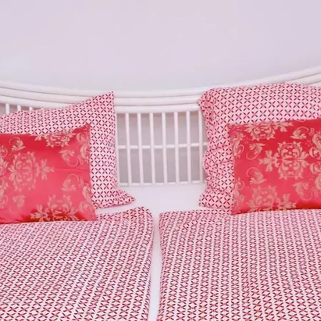 Cave Du Treyblanc Bed & Breakfast *
