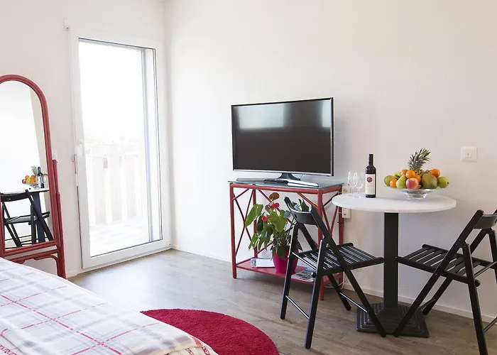 Nocleg ze śniadaniem Cave Du Treyblanc