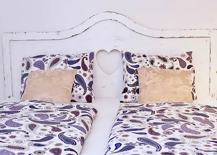 Nocleg ze śniadaniem Cave Du Treyblanc